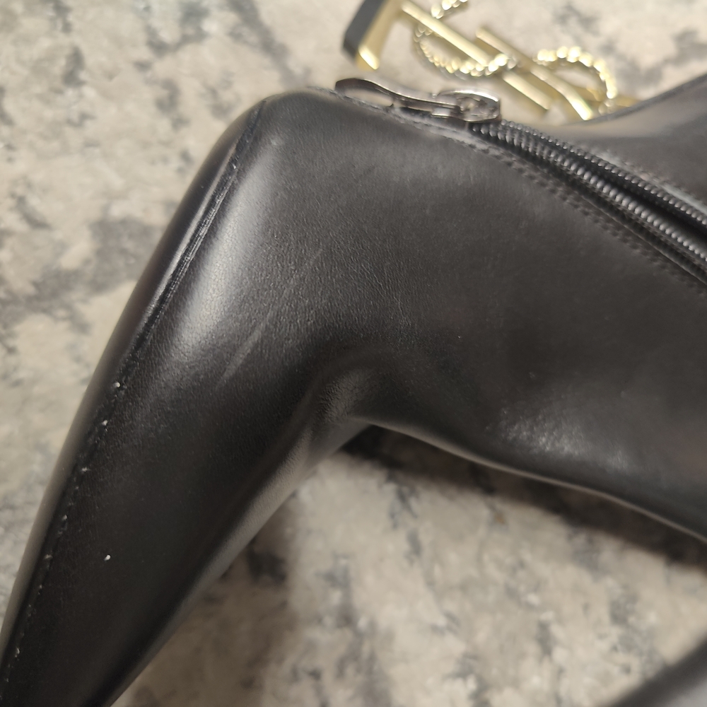 Elegant Black Ankle Boots - Picture 15 of 16